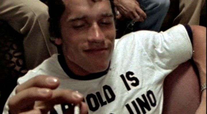 arnold fumando maconha