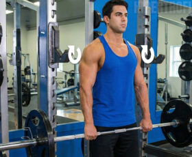 stiff com costas arqueadas