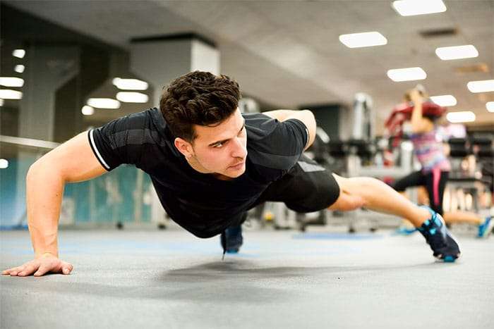 flexão com apenas um braço