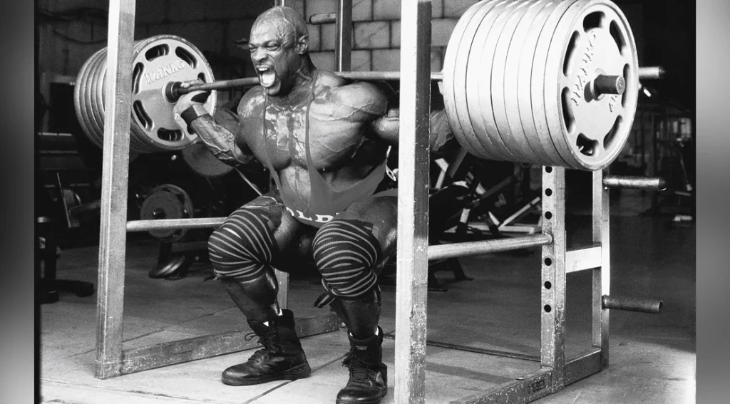 Ronnie coleman fazendo agachamento