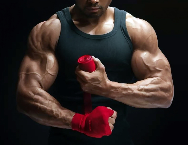 homem mostrando vascularização muscular