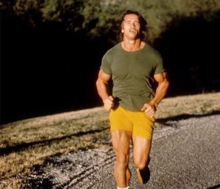 Arnold correndo