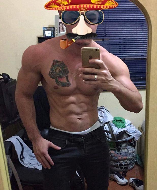 a a.jpg