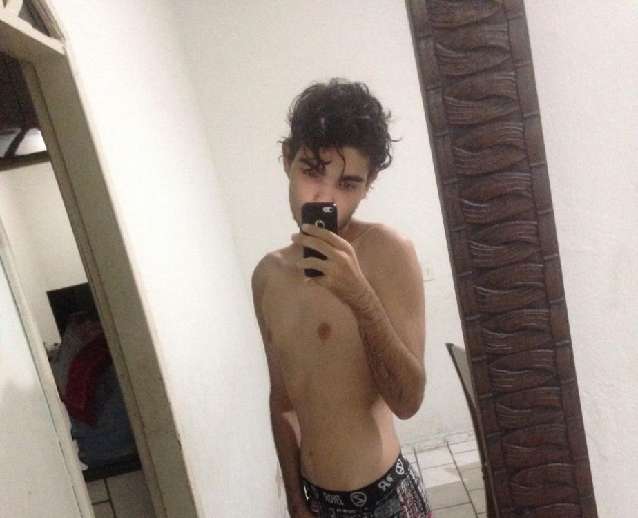 0ea06b54-2da2-4b1e-8d0a-81747ff4a172.thumb.jpg.5d290ce8e69294a070a4fa1b4fe484c6.jpg