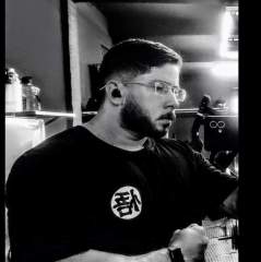 Victor045